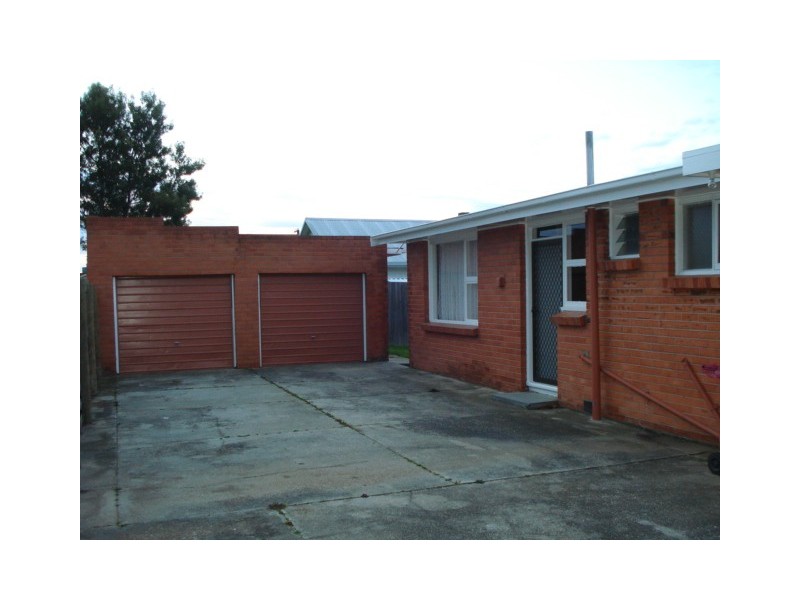 Paringa   Avenue, Newnham TAS 7248