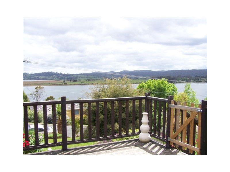 51  Beach Road, Legana TAS 7277
