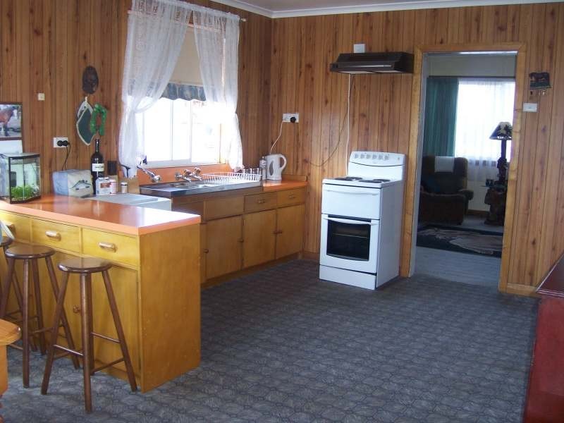 13 Archer Street, Beaconsfield TAS 7270