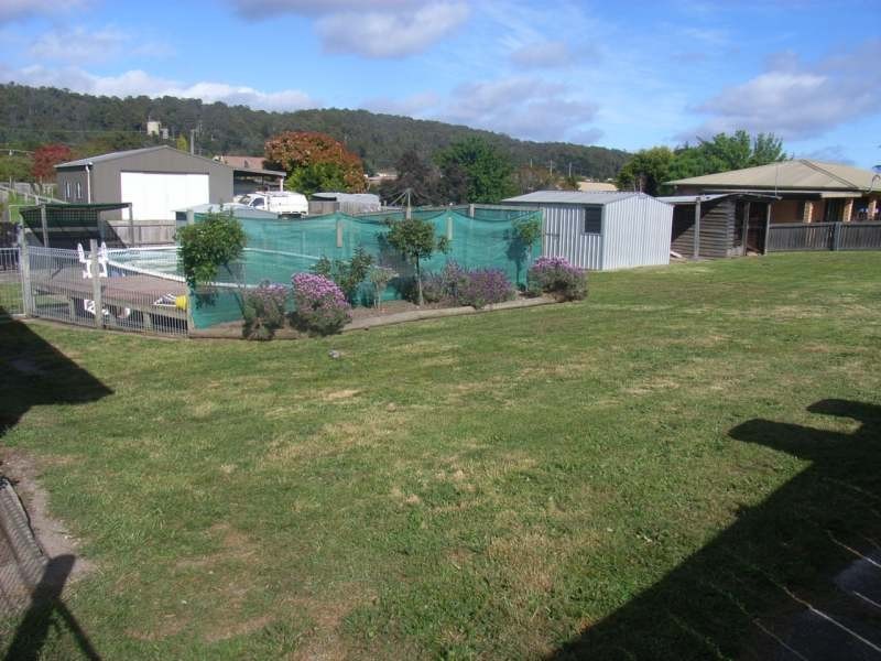 13 Archer Street, Beaconsfield TAS 7270