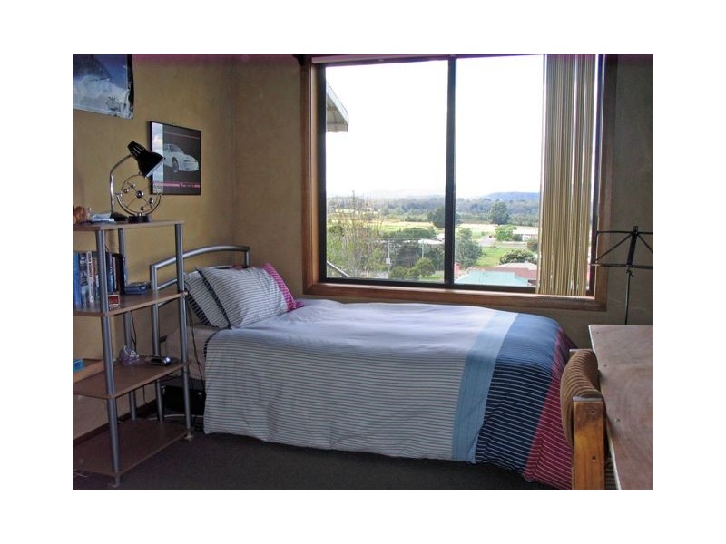 38 Brooklyn Street, Beaconsfield TAS 7270