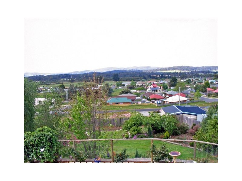 38 Brooklyn Street, Beaconsfield TAS 7270