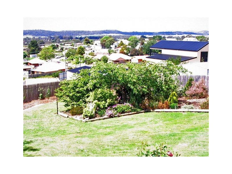 38 Brooklyn Street, Beaconsfield TAS 7270