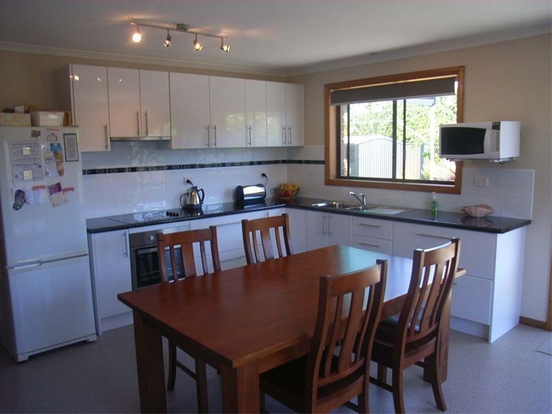 19  Mainwaring Street, Beauty Point TAS 7270