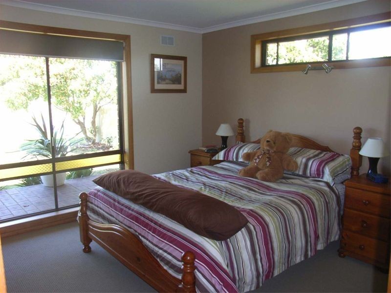 19  Mainwaring Street, Beauty Point TAS 7270