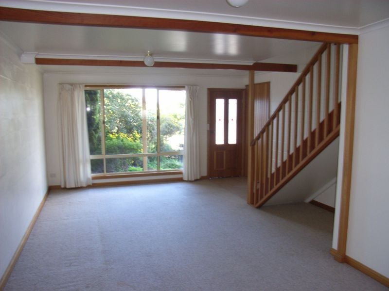 Unit 6 – 7/9  Flinders Street, Beauty Point TAS 7270