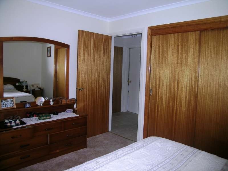 2/21  Scott Street, Beauty Point TAS 7270