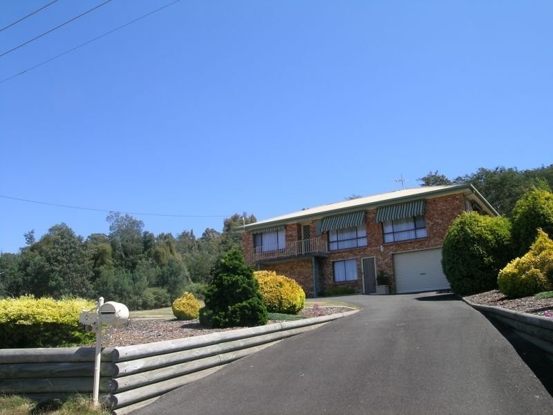49  High Street, Beaconsfield TAS 7270