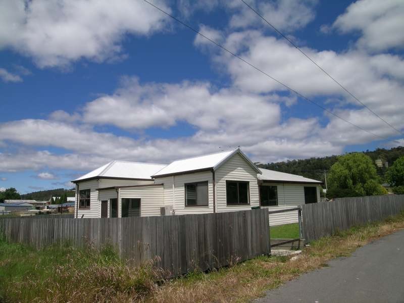 10 Margaret Street, Beaconsfield TAS 7270