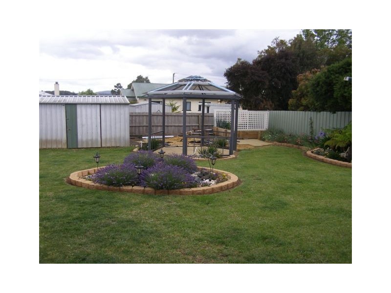 8  Carins Street, Waverley TAS 7250