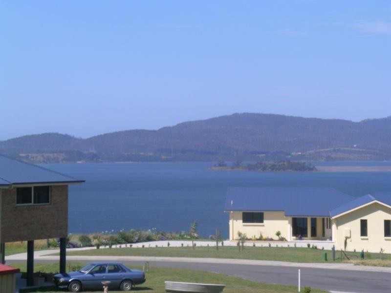 Beauty Point TAS 7270