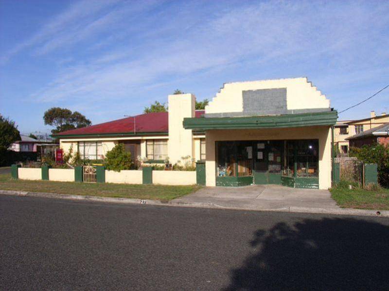 27  Mainwaring Street, Beauty Point TAS 7270