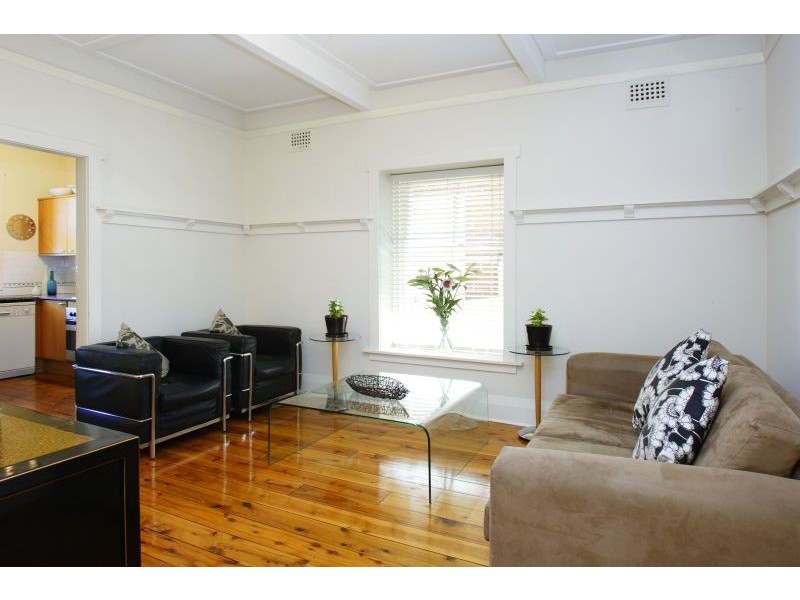 2/81  Kurraba Road, Neutral Bay NSW 2089