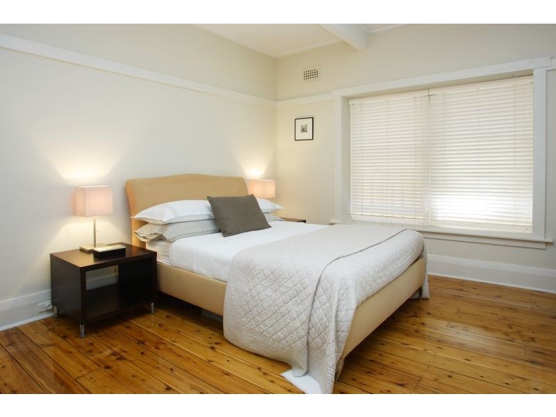 2/81  Kurraba Road, Neutral Bay NSW 2089