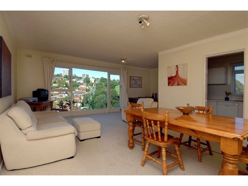 12/20  Warwick Avenue, Cammeray NSW 2062