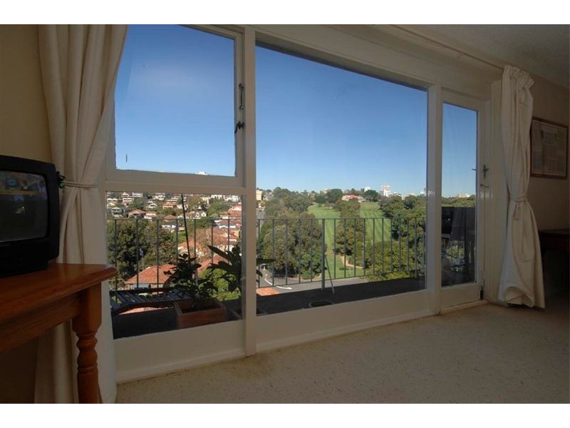 12/20  Warwick Avenue, Cammeray NSW 2062