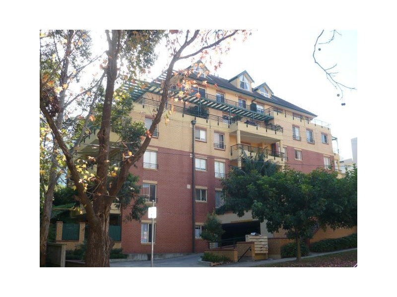 35/1  Eddy Road, Chatswood NSW 2067