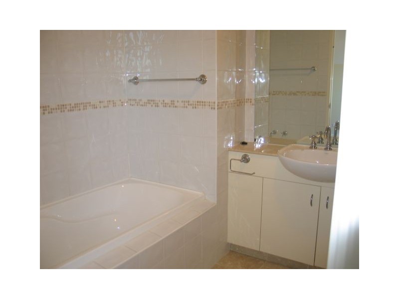 35/1  Eddy Road, Chatswood NSW 2067