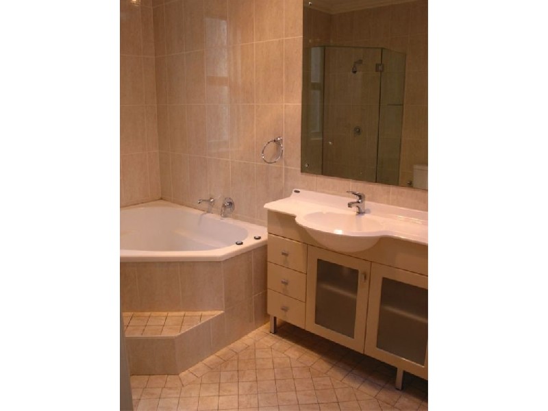 6 Wyalong Street, Willoughby NSW 2068