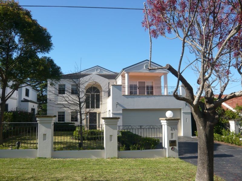 21  Loorana Street, Roseville NSW 2069