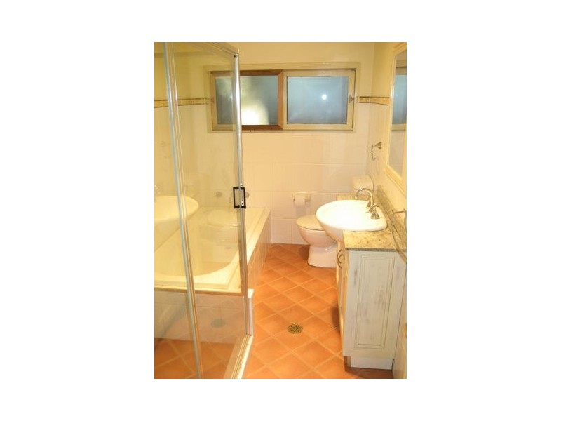 11  Sunnyside Crescent, Castlecrag NSW 2068