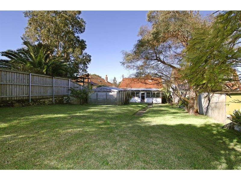 6 Barambah Street, Roseville NSW 2069