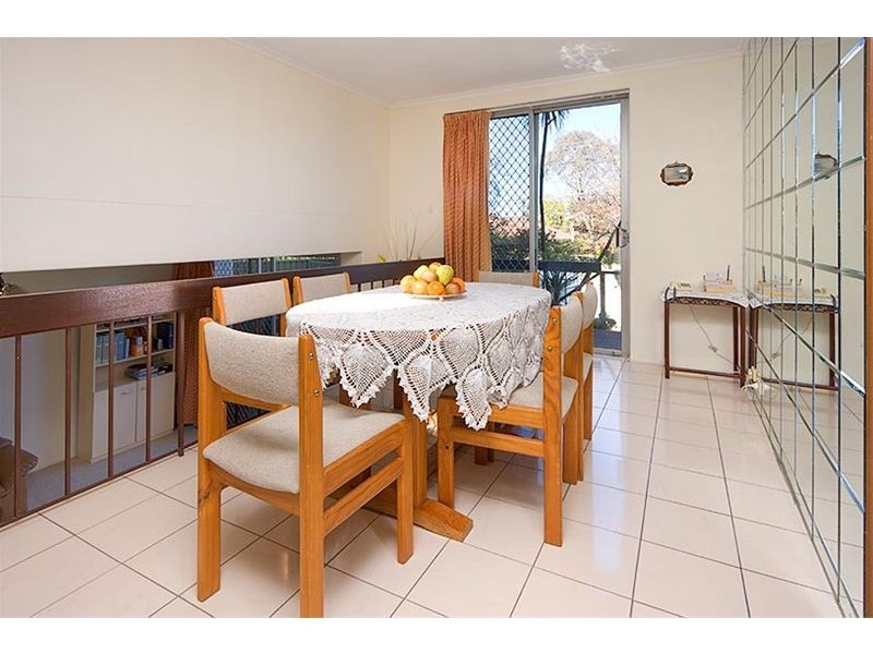 2/19  Clanwilliam Street, Willoughby NSW 2068