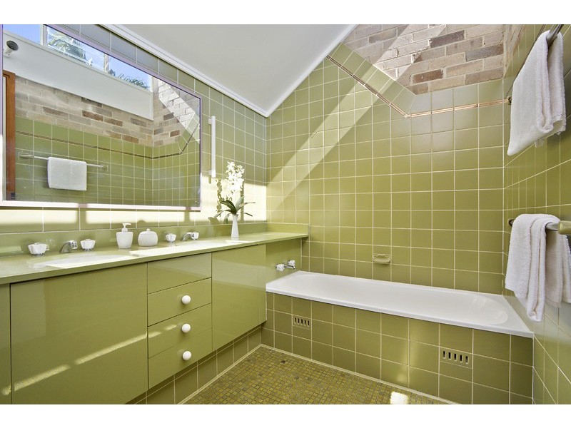 130  Ernest Street, Crows Nest NSW 2065