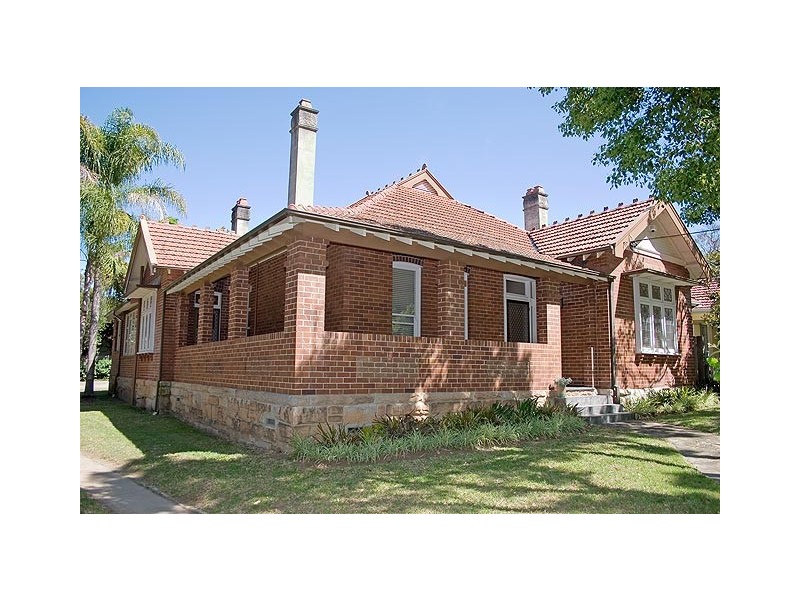 6  Findlay Avenue, Roseville NSW 2069