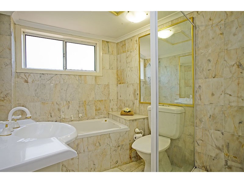 1/1  Goodchap Road, Chatswood NSW 2067