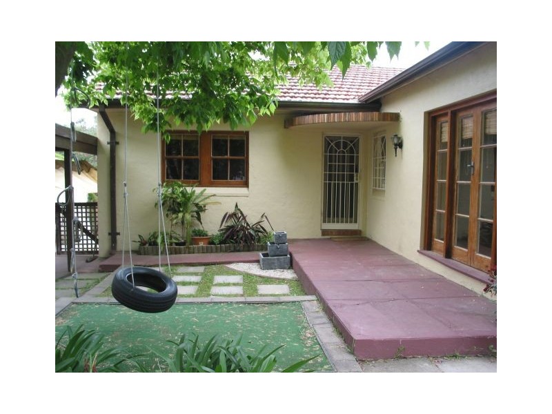 191  Eastern Valley Way, Middle Cove NSW 2068