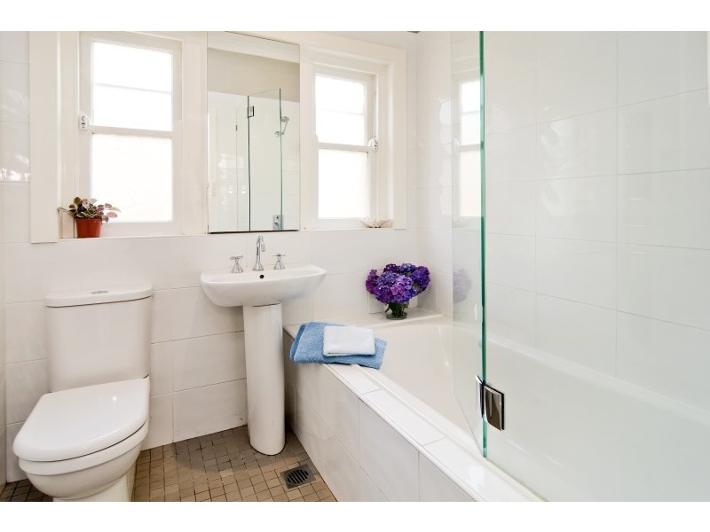 31  Tyneside Avenue, Willoughby NSW 2068