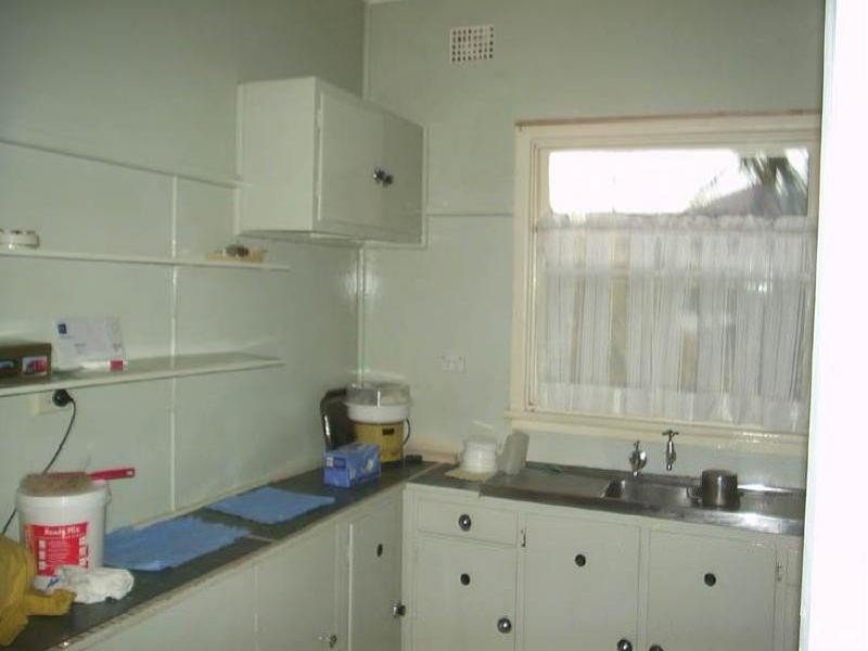 58 Denise Street, Lake Heights NSW 2502