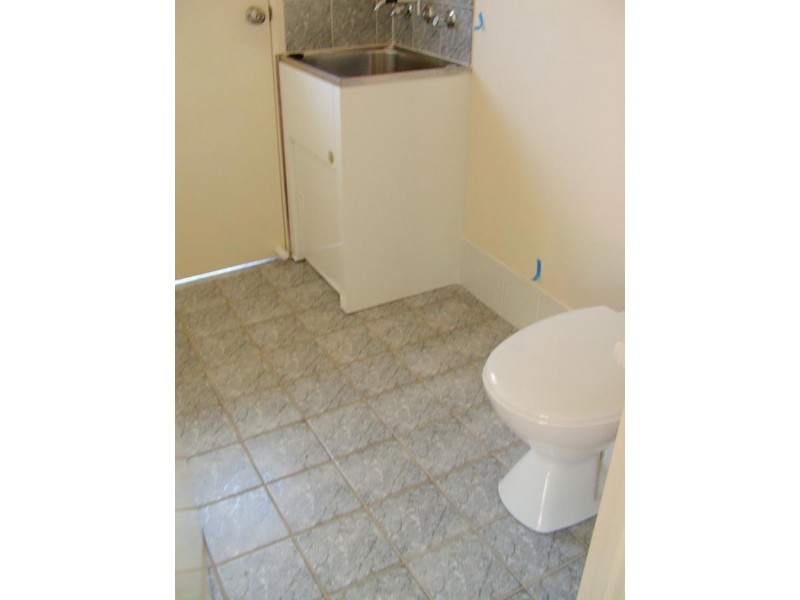 18b  Fifth Avenue, Port Kembla NSW 2505