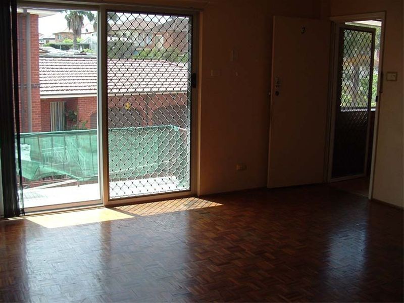 3/17  McGowen Street, Port Kembla NSW 2505