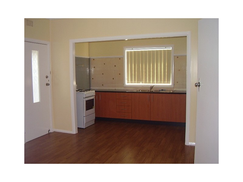 76 Bland Street, Port Kembla NSW 2505