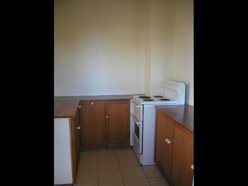 33 First Avenue, Warrawong NSW 2502