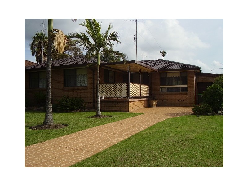 8 Blackbutt Way, Barrack Heights NSW 2528