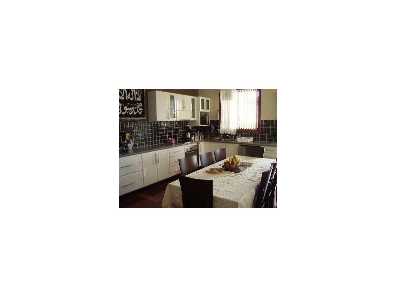 16 Newcastle Street, Cringila NSW 2502