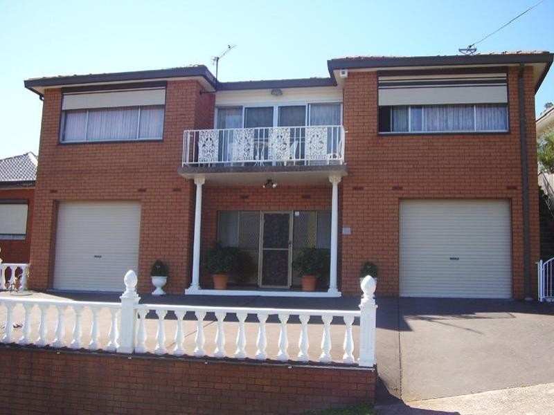 Lake Heights NSW 2502