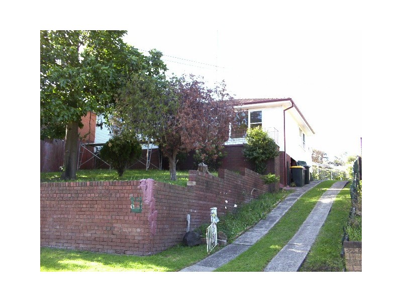 19 JANE AVENUE, Warrawong NSW 2502