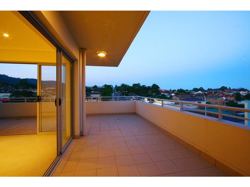 10/163 Princes Highway, Corrimal NSW 2518
