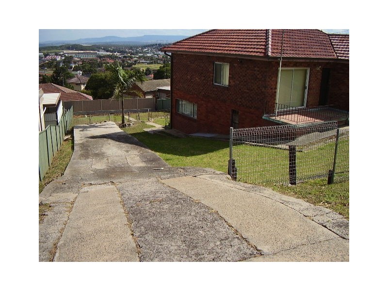 76 Bland Street, Port Kembla NSW 2505