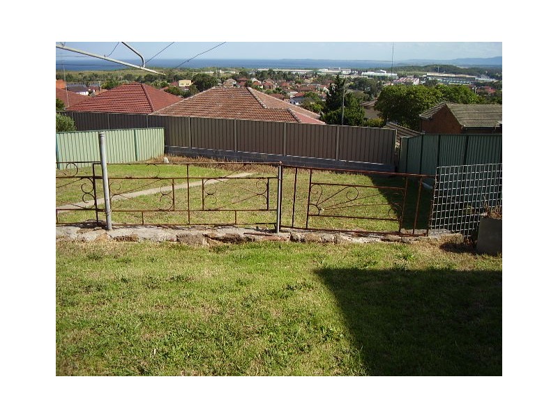 76 Bland Street, Port Kembla NSW 2505