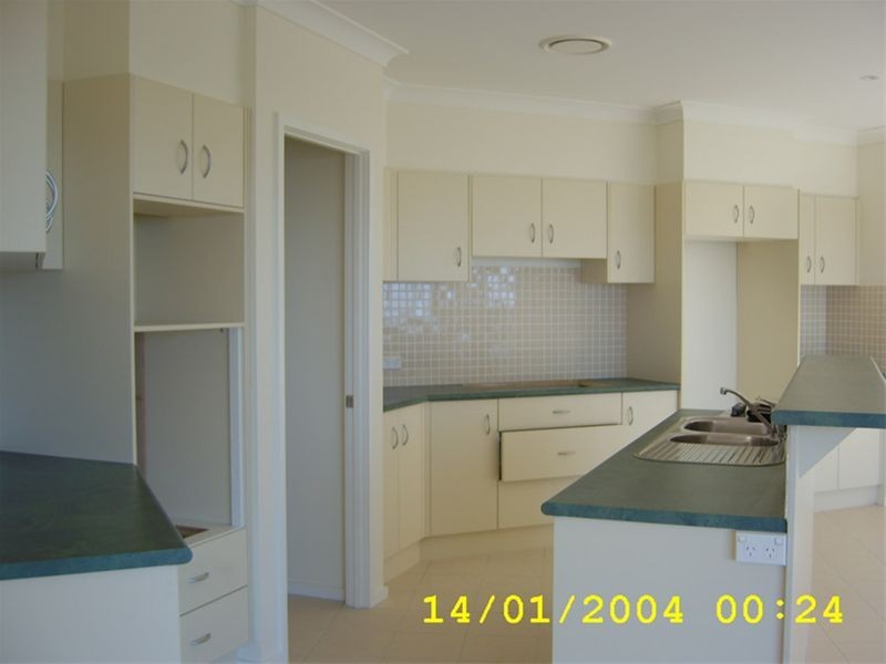 4 Heron Place, Berkeley NSW 2506