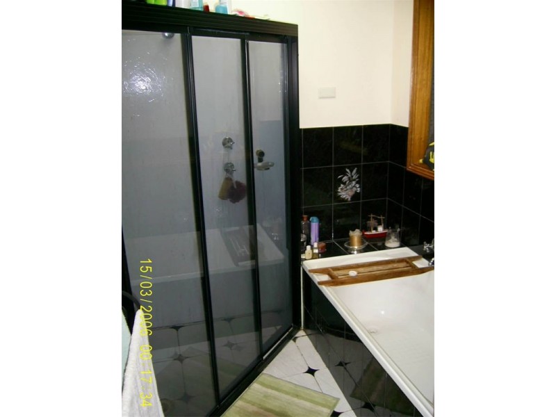 18 Boronia Avenue, Windang NSW 2528