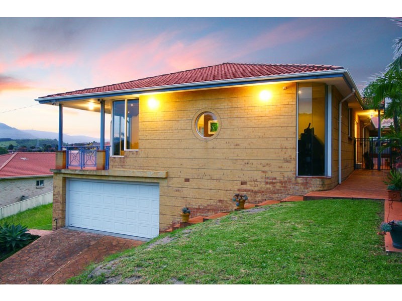 308 Flagstaff Road, Lake Heights NSW 2502