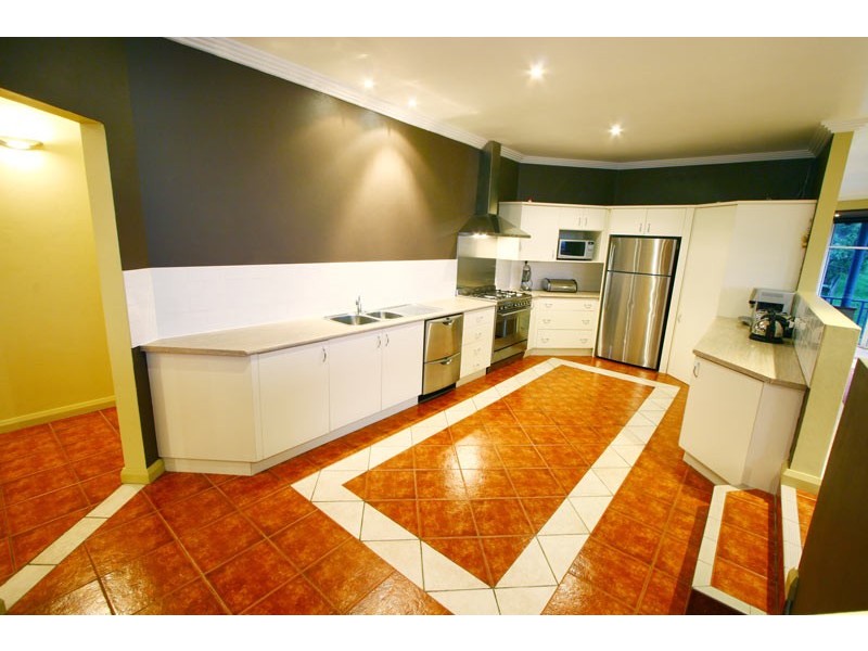 308 Flagstaff Road, Lake Heights NSW 2502