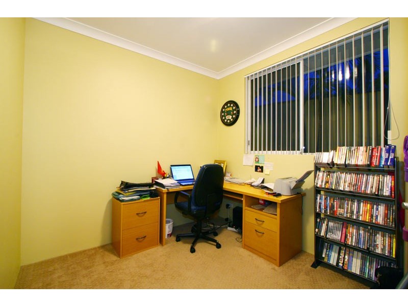 308 Flagstaff Road, Lake Heights NSW 2502