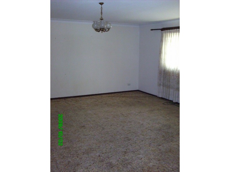 3 Lakeview Parade, Primbee NSW 2502